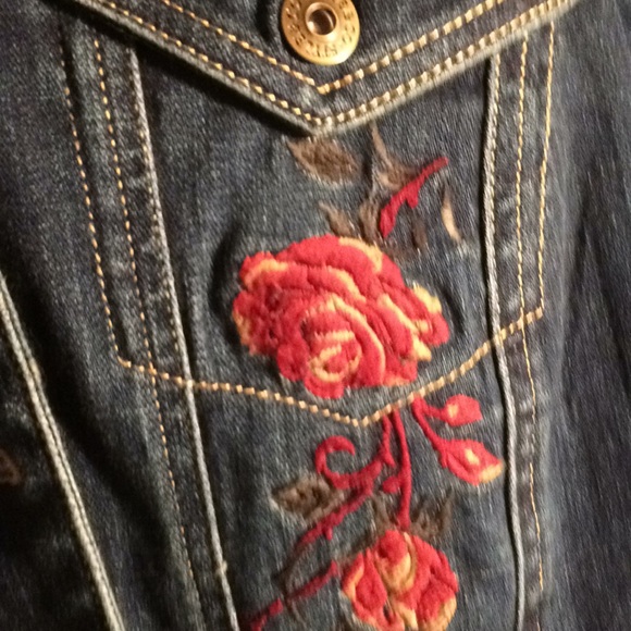 Jean jacket - Picture 4 of 5